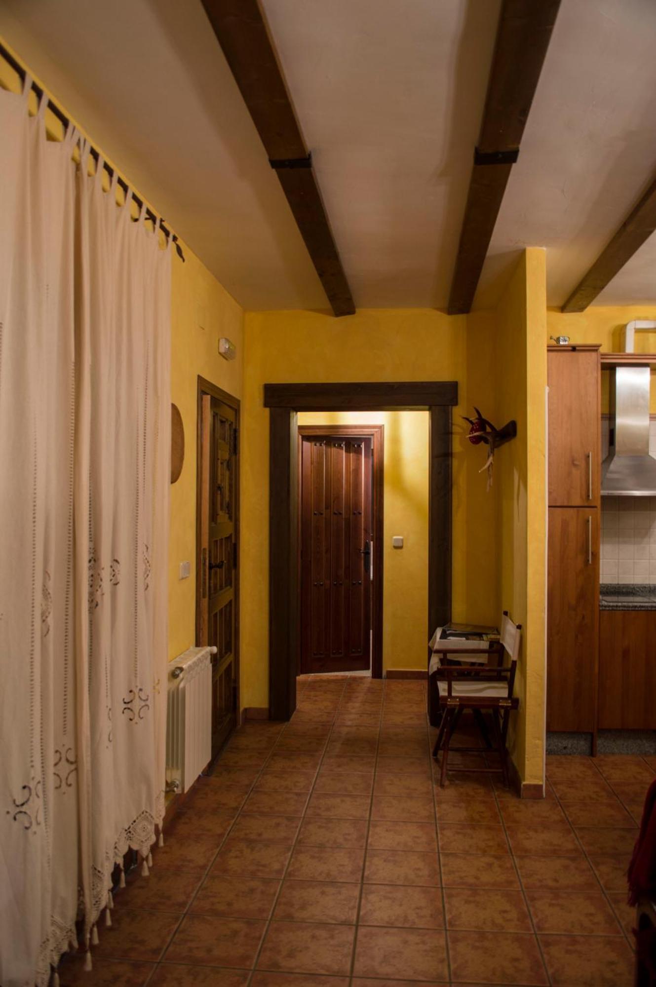 Apartamentos Rurales Alvado Tamajon 외부 사진