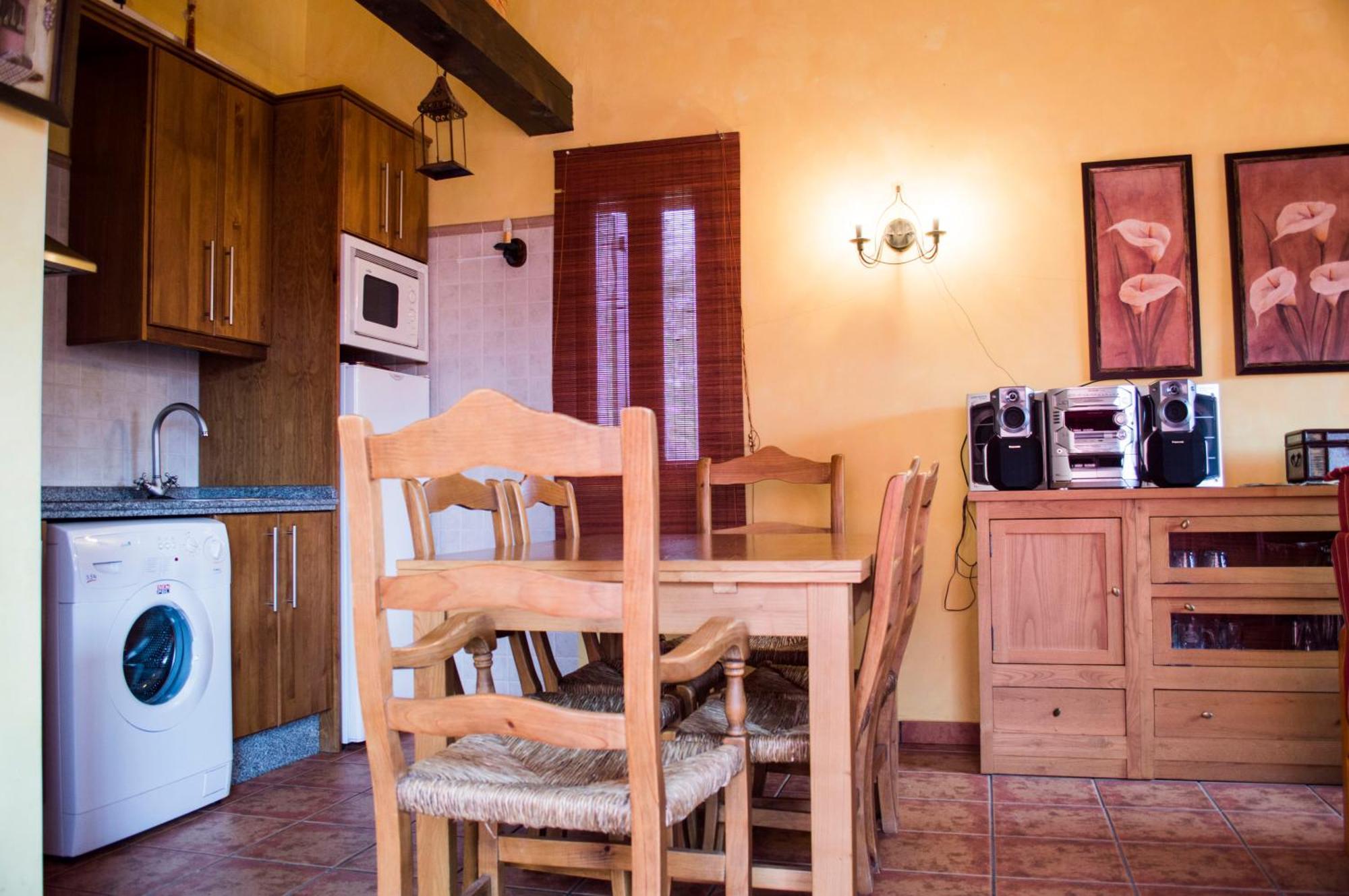 Apartamentos Rurales Alvado Tamajon 외부 사진