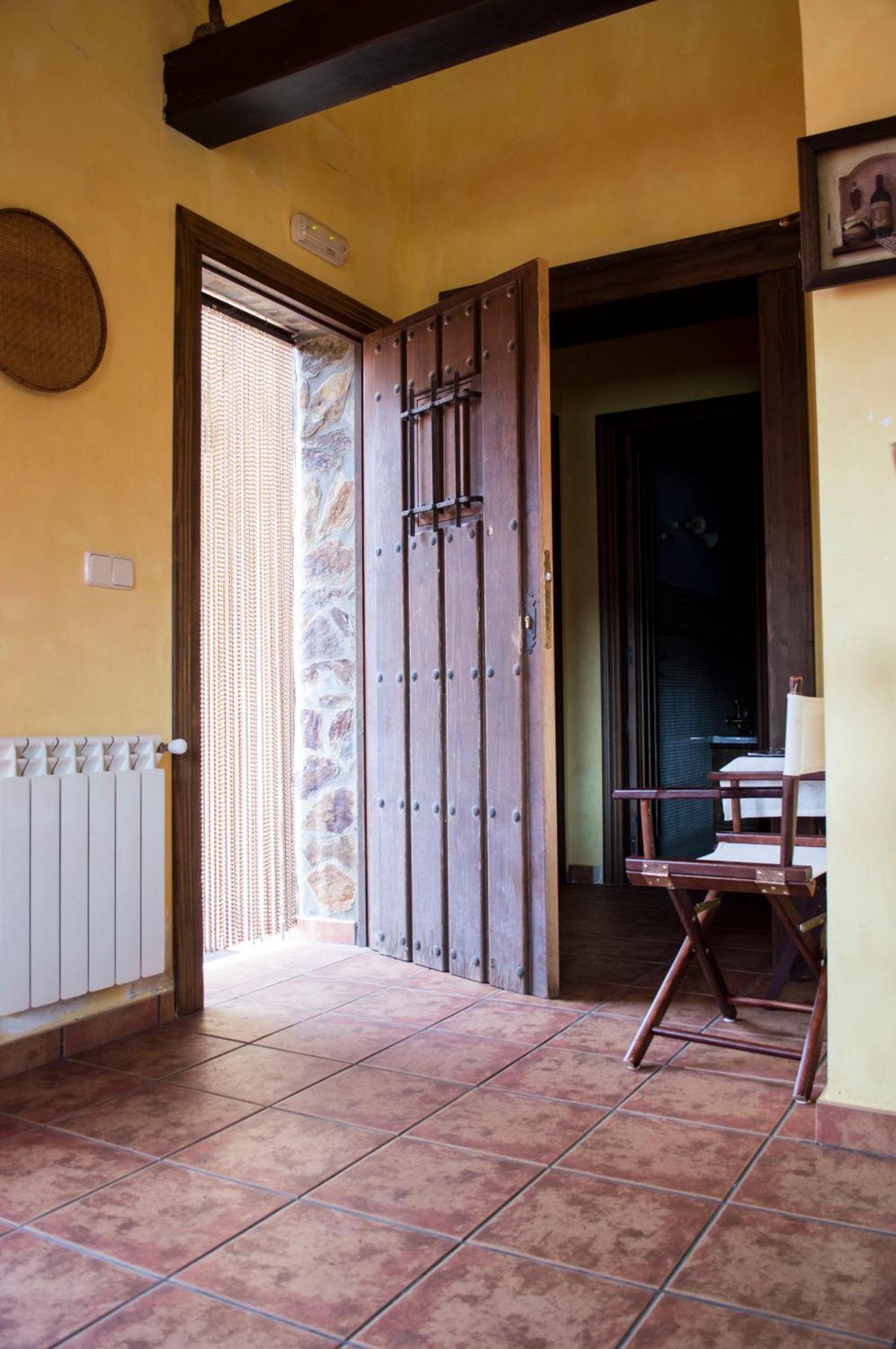Apartamentos Rurales Alvado Tamajon 외부 사진